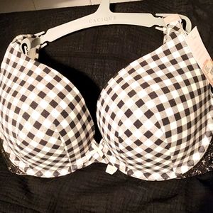 Lane Bryant Cacique size 42D